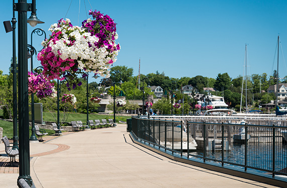 Charlevoix, MI